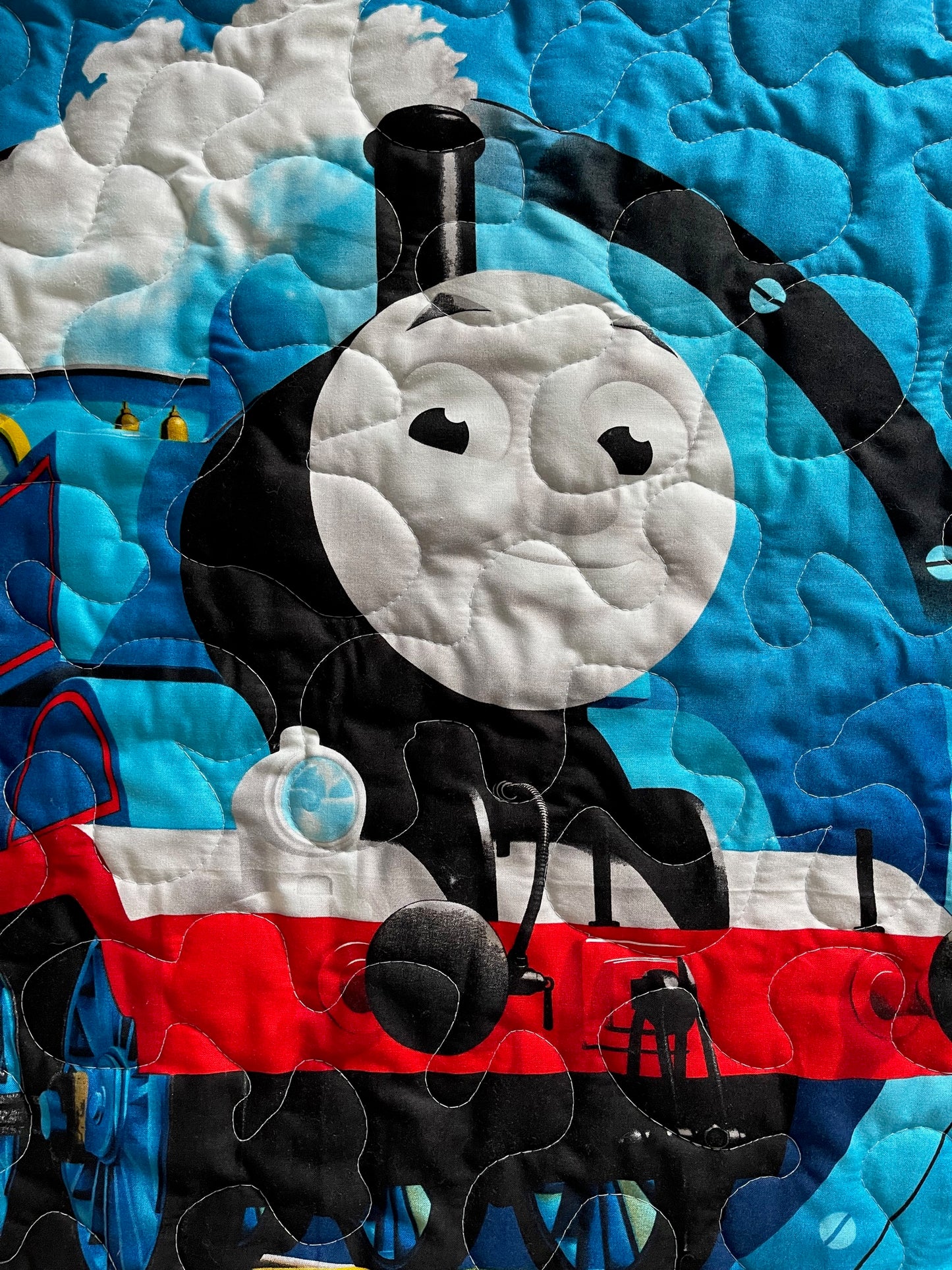 THOMAS THE TRAIN 36"X44" Lightweight Quilted Blanket