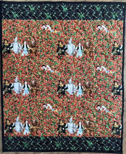 WIZARD OF OZ MOVIE, DOROTHY, SCARECROW, TINMAN & COWARDLY LION WICKED WITCH OF THE WEST Inspired Quilted Blanket