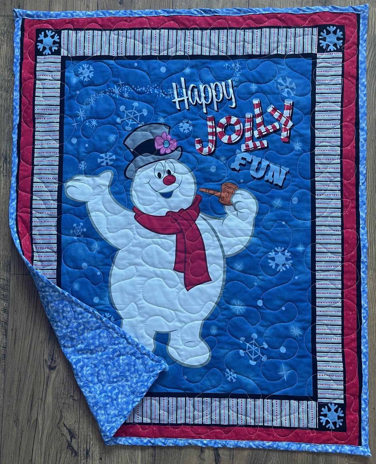 CHRISTMAS CLASSIC FROSTY THE SNOWMAN *HAPPY JOLLY FUN* QUILTED BLANKET with a Shimmer Glitter backing snowflakes