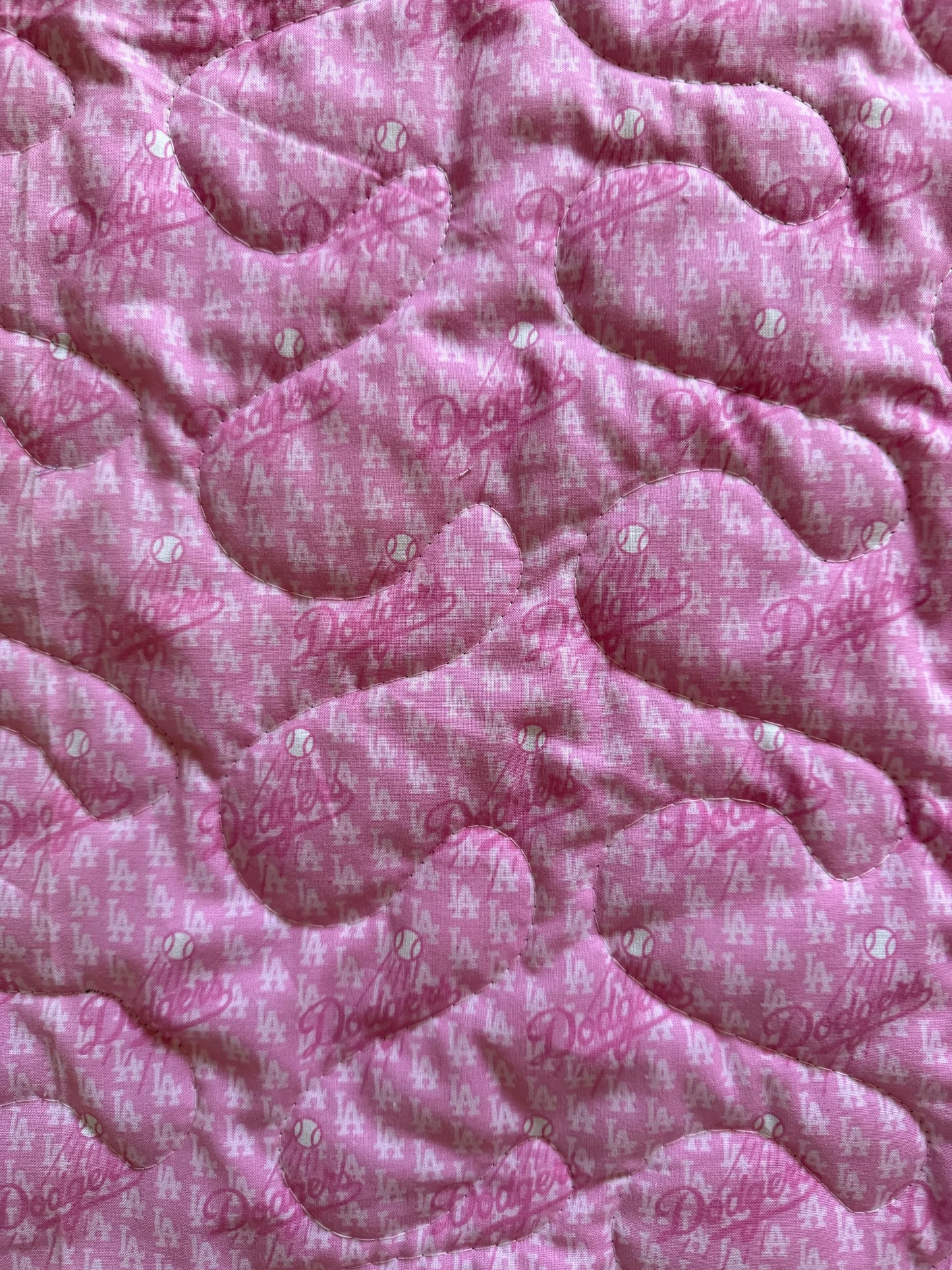 LOS ANGELES DODGERS BASEBALL PINK INSPIRED QUILTED BLANKET