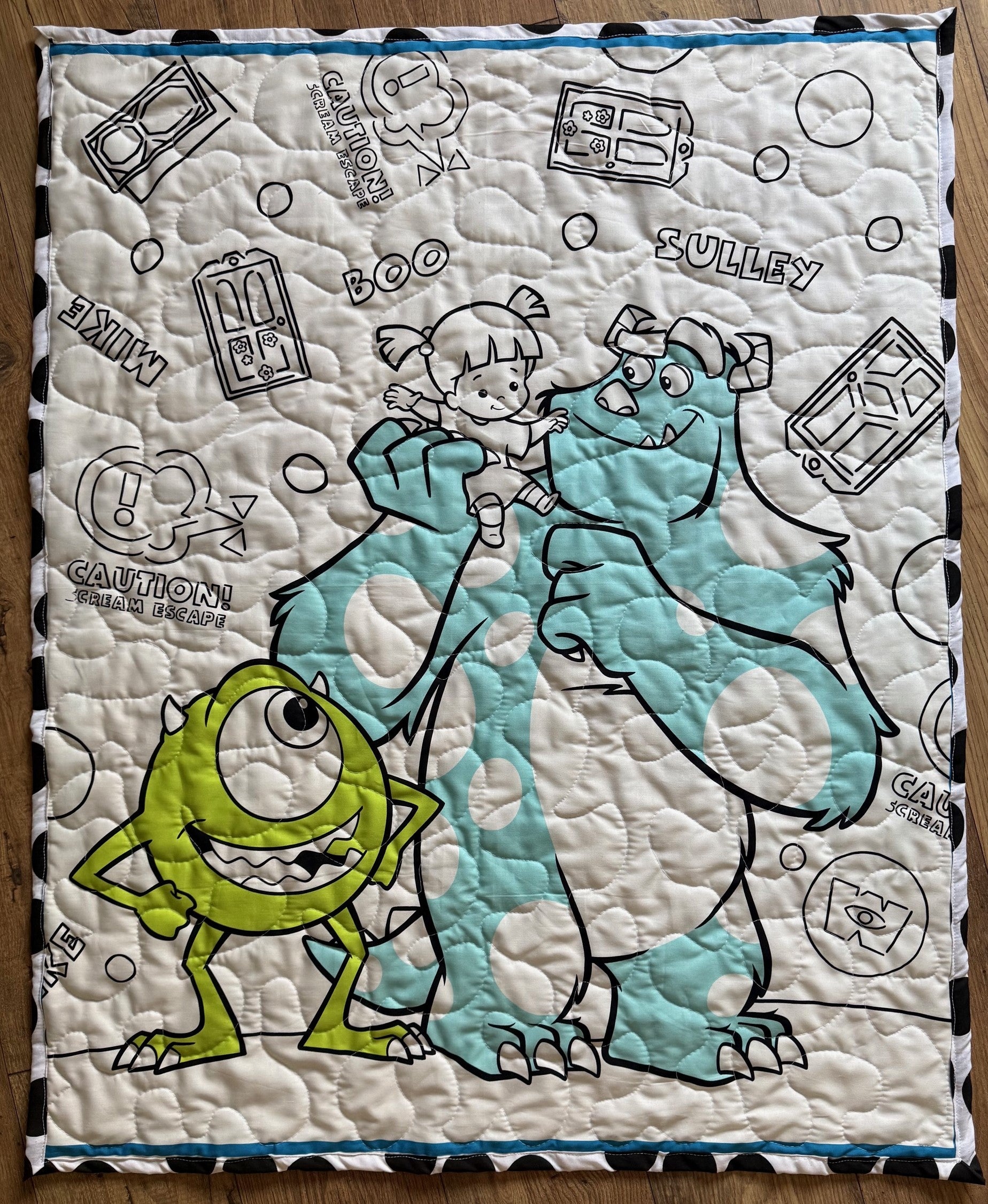 MONSTERS INC. MIKE SCULLY BOO *CAUTION SCREAM ESCAPE* QUILTED BLANKET