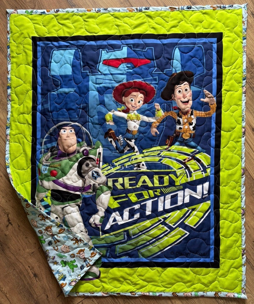 TOY STORY *READY FOR ACTION* SHERIFF WOODY, BUZZ LIGHTYEAR, JESSIE INSPIRED QUILTED BLANKET