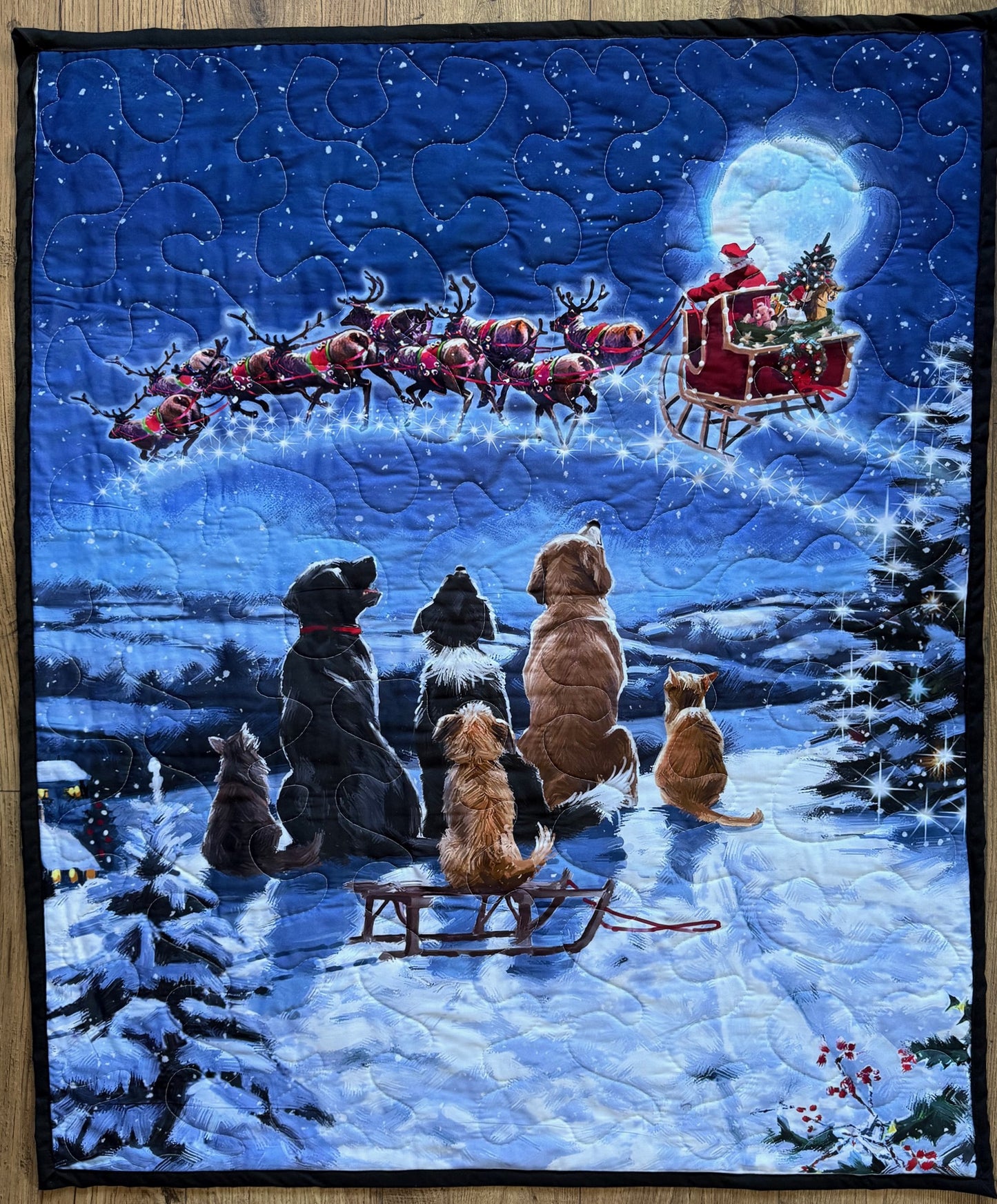 THE NIGHT BEFORE CHRISTMAS PUPS & CAT WATCHING SANTA CLAUS Quilted Blanket