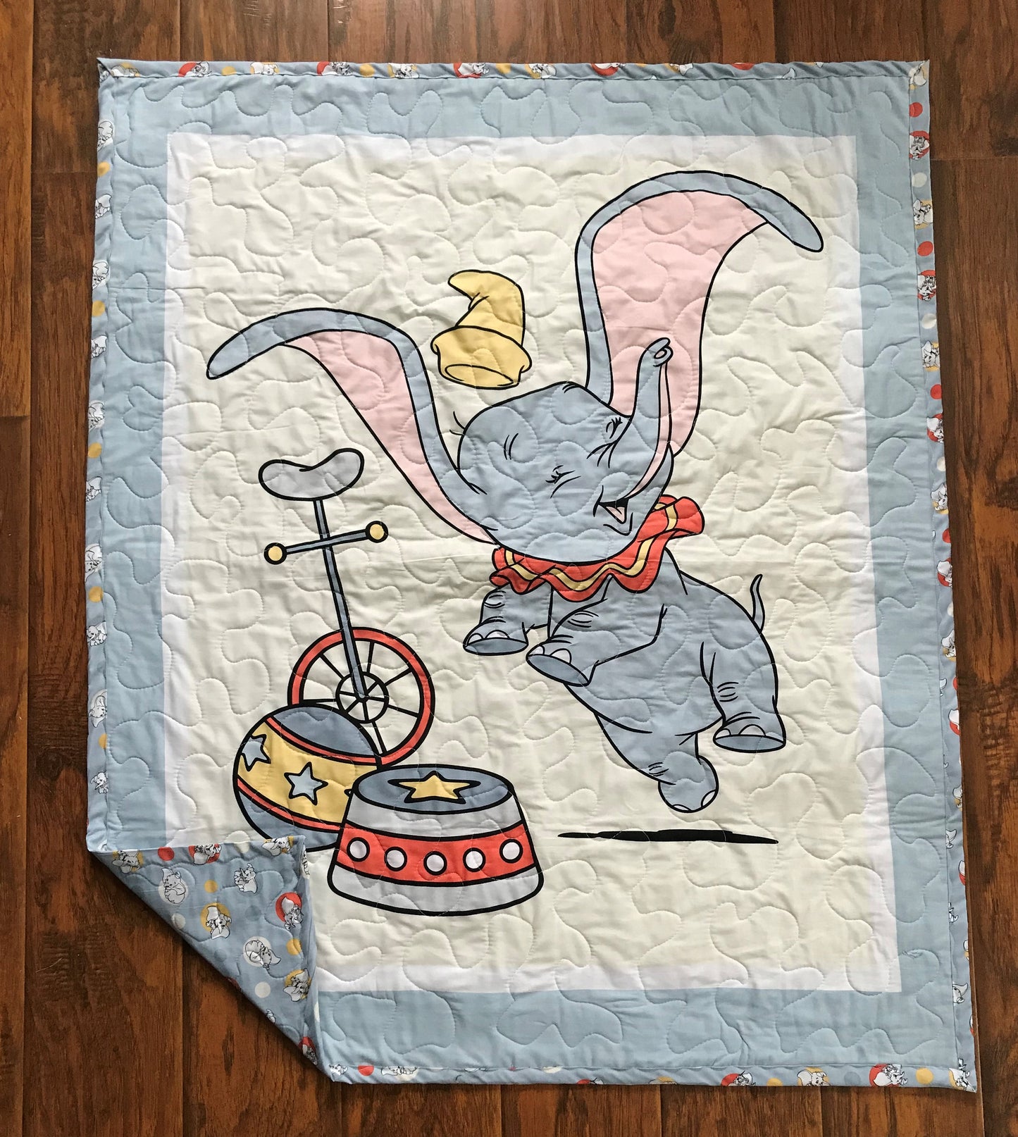 DISNEY DUMBO ELEPHANT CIRCUS Inspired Quilted Blanket