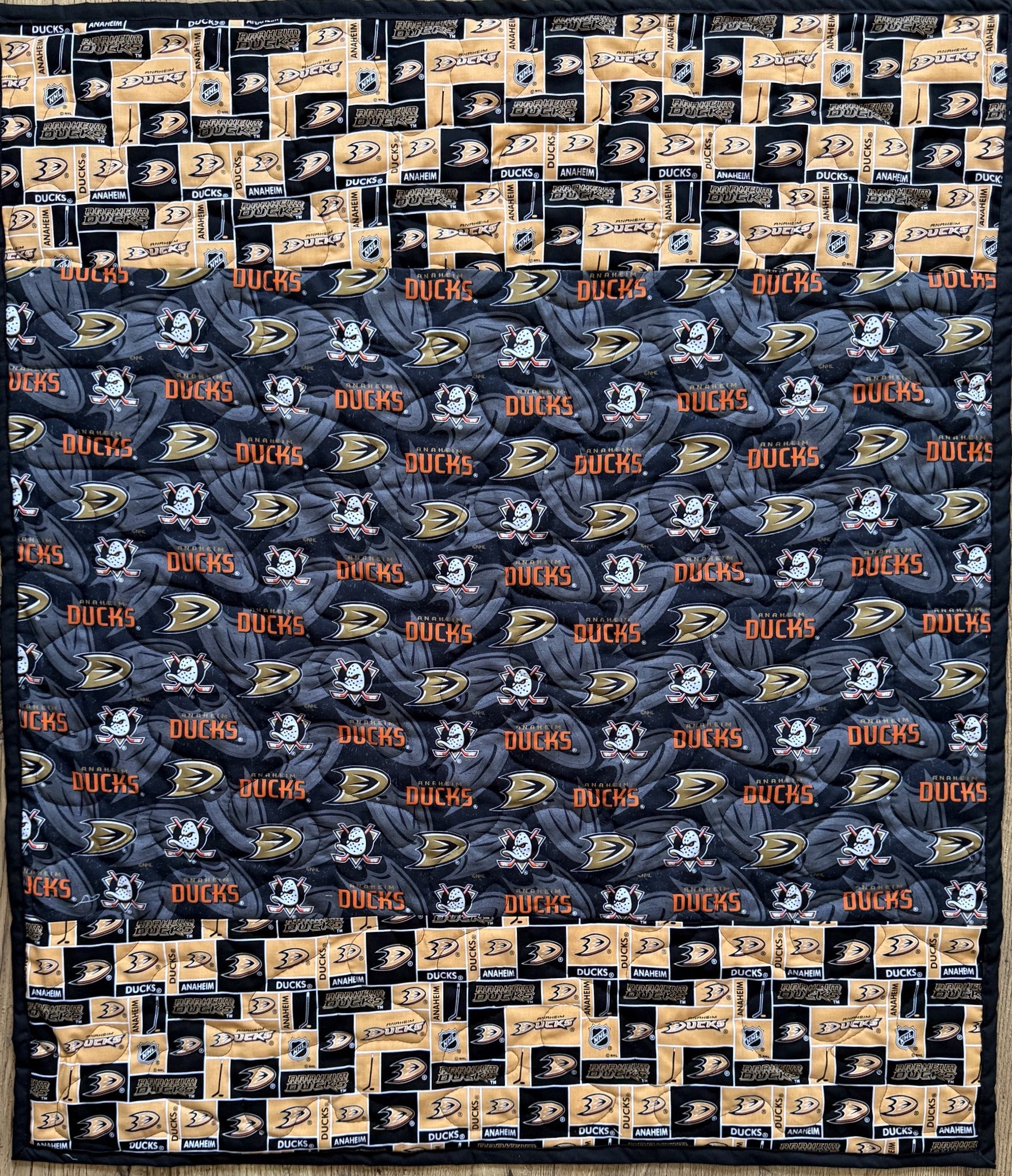 ANAHEIM DUCKS ICE HOCKEY INSPIRED QUILTED BLANKET