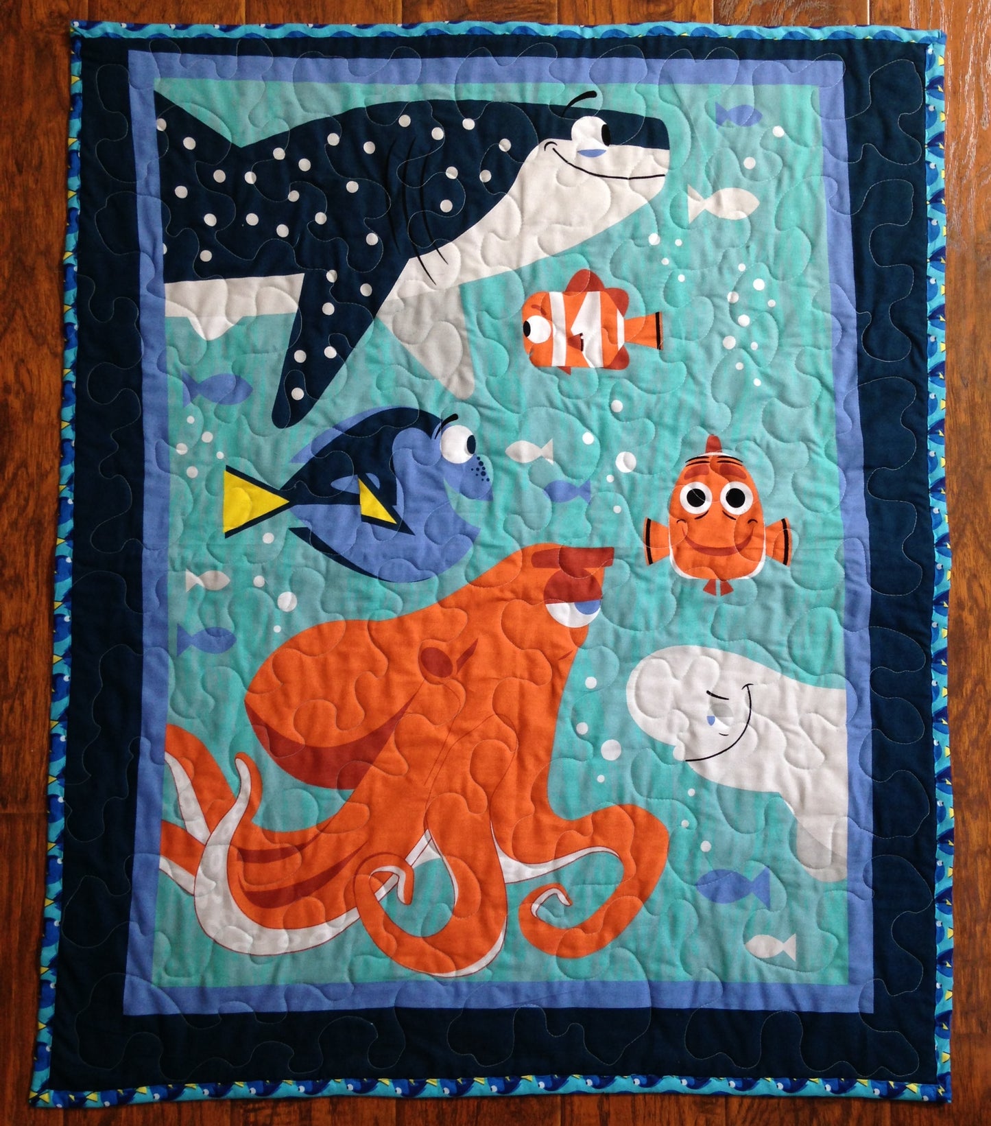 FINDING DORY FINDING NEMO QUILTED BLANKET