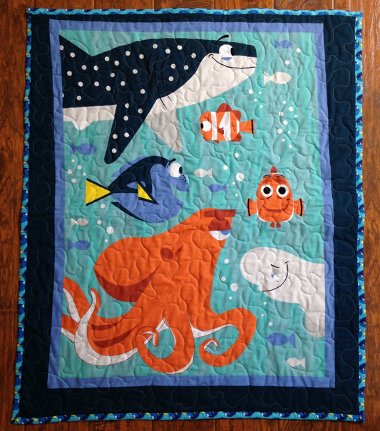 FINDING DORY FINDING NEMO QUILTED BLANKET