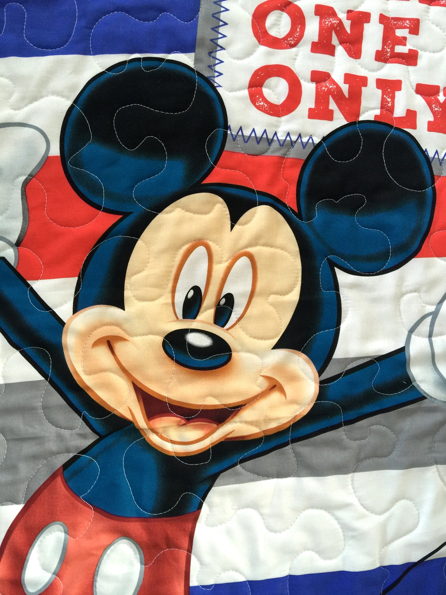 MICKEY ONE AND ONLY QUILTED BLANKET