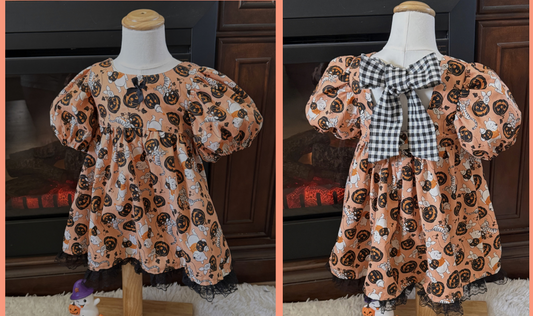 Girls and Toddlers Halloween Winnie the Pooh & Tigger Vintage Babydoll style dress with puff sleeves, bow on the back