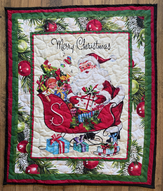 VINTAGE MERRY CHRISTMAS SANTA CLAUS AND HIS SLEIGH OF TOYS Quilted Blanket