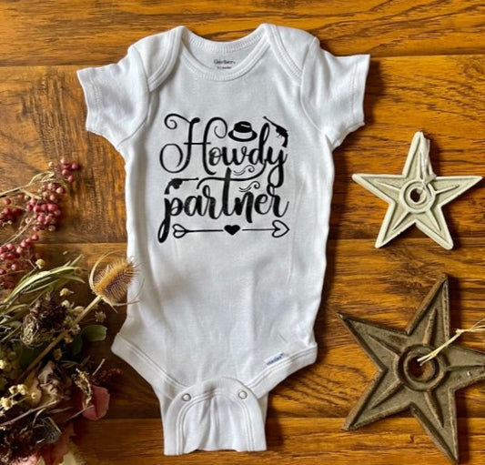 HOWDY PARTNER Cowboy inspired Funny Boys & Girls Infant Onesie Baby Bodysuit Outfit, Baby Shower Gift