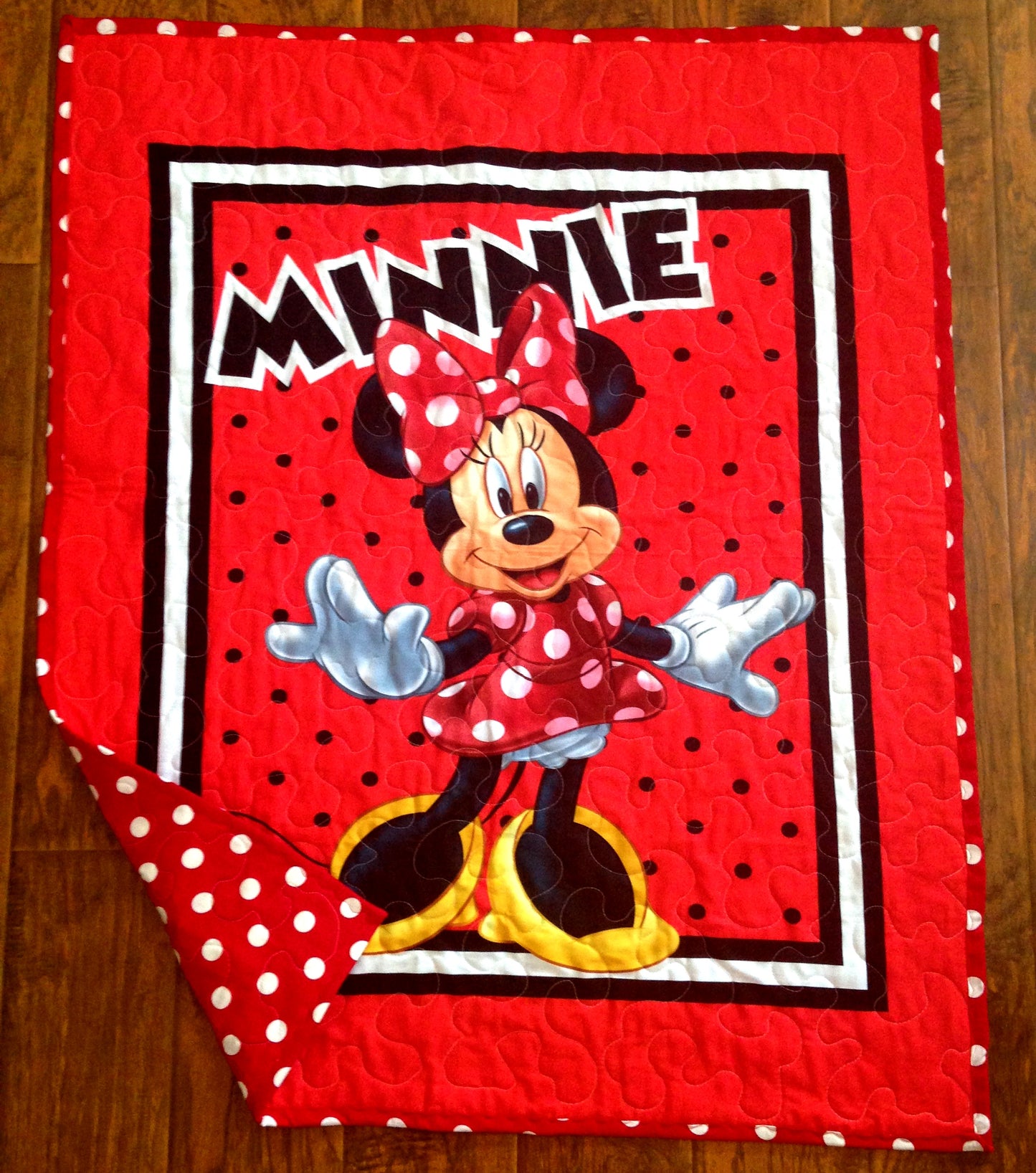 MINNIE MOUSE Inspired Baby Child Quilted Blanket Baby Nursery Child Toddler Bedding to Adult Lap Blanket
