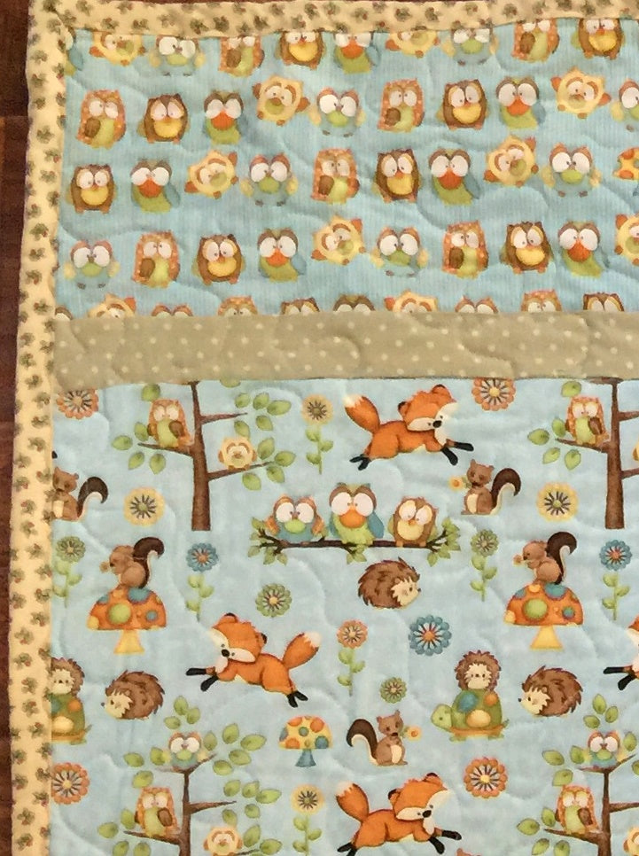 NATURE OWLS FOX SQUIRRELS PORCUPINES Green, Orange Quilted Blanket Nursery Child Toddler Bedding to Adult Lap Blanket
