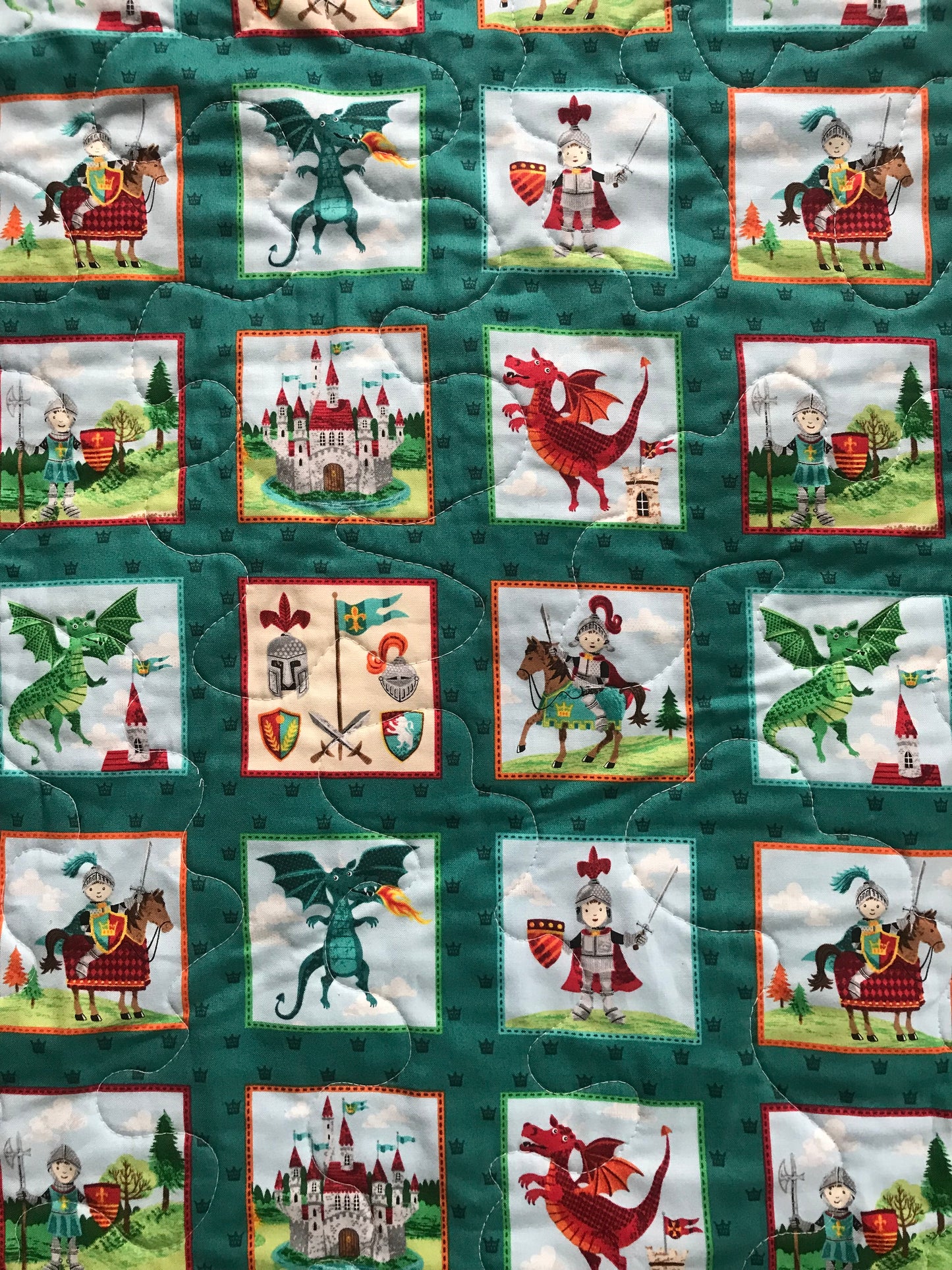 BOYS BRAVE KNIGHTS FIRE BREATHING DRAGONS Baby Child Quilted Blanket Baby Nursery Child Toddler Bedding