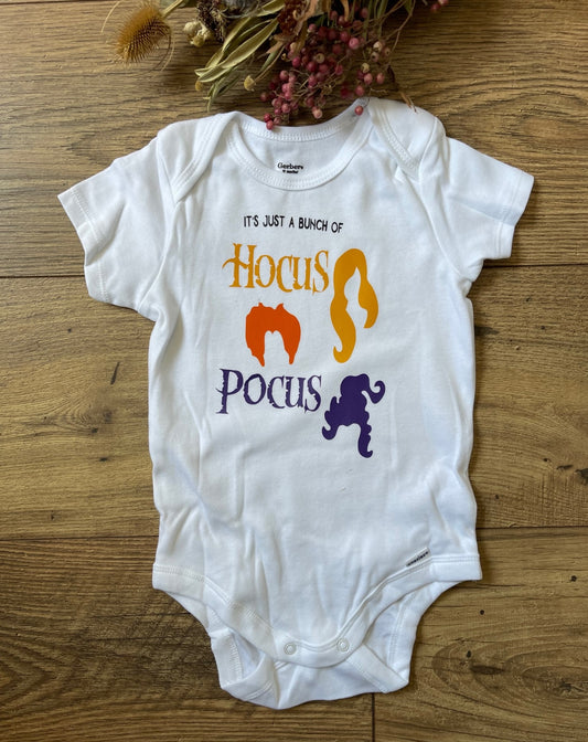 IT'S JUST A BUNCH OF HOCUS POCUS Sanderson Sisters Boys and Girls Infant Baby Onesie SIZE 12 MONTHS